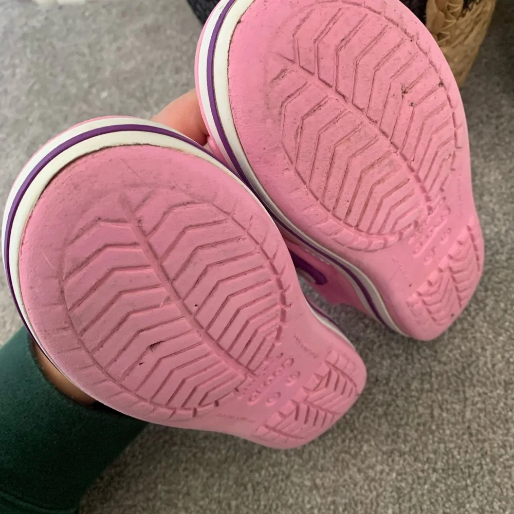 Crocs , Velcro strap ( size 19 ) child 13 UK - Picture 4 of 6